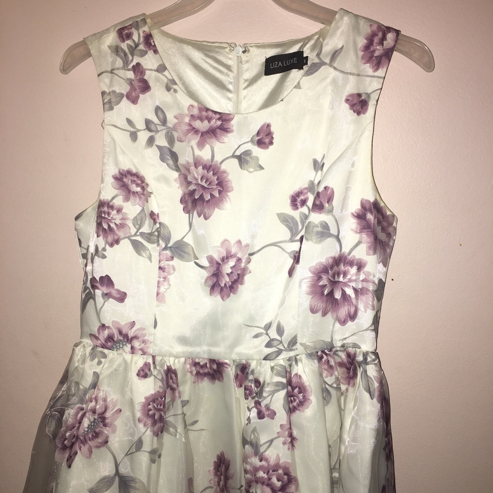 Beautiful Floral Midi Dress